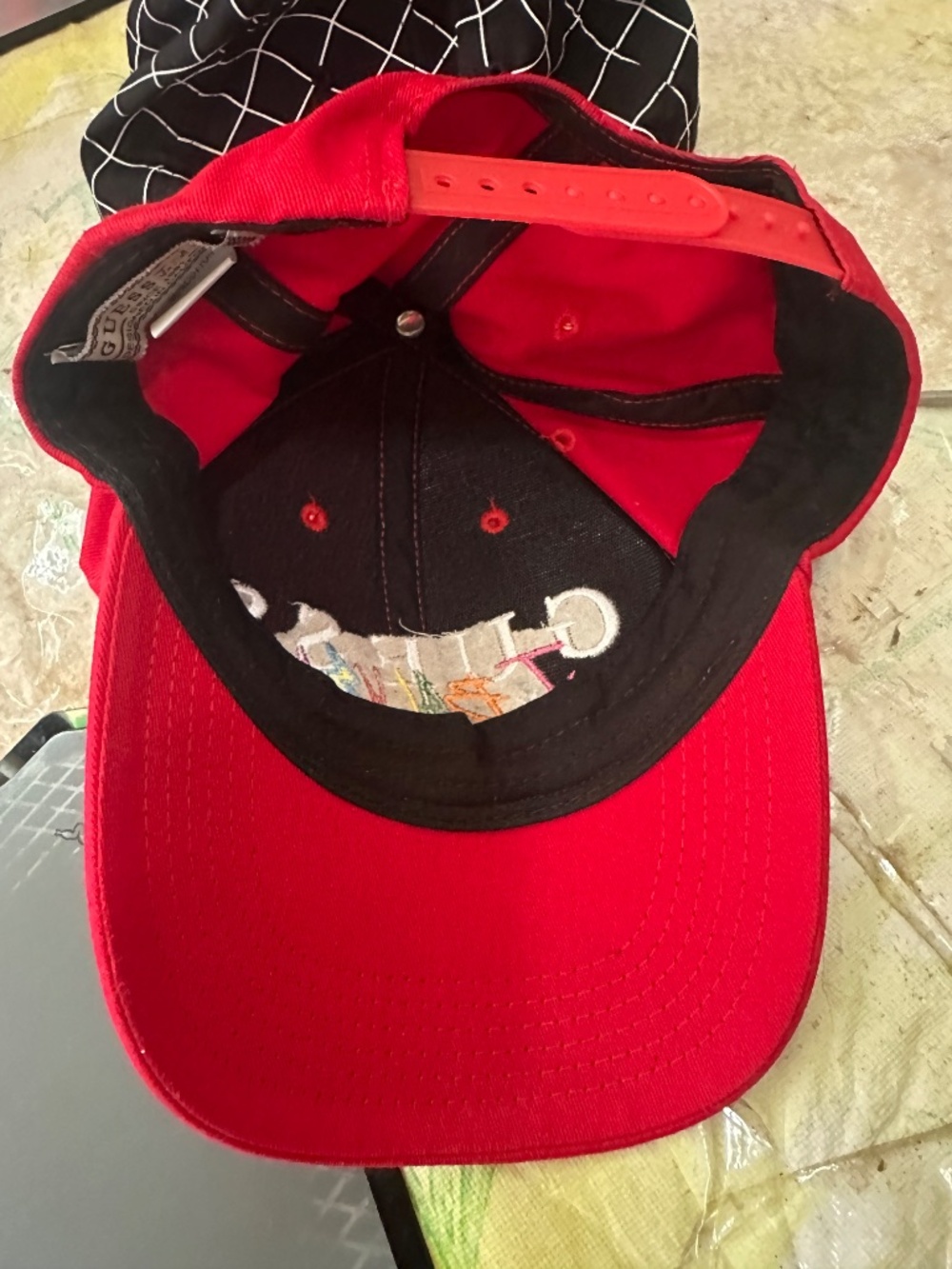 Guess J Balvin Red Hat Snapback and NWT Volcom Yupoong Sample Black Checks Dad - Picture 5 of 8